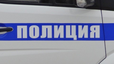 В Павловском районе сотрудники полиции задержали подозреваемого в угоне автомобиля