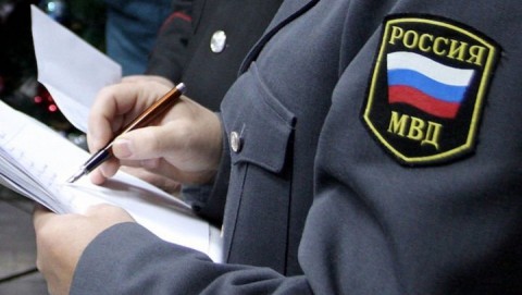 В Павловском районе полицейскими задержан местный житель за открытое хищение ювелирного украшения